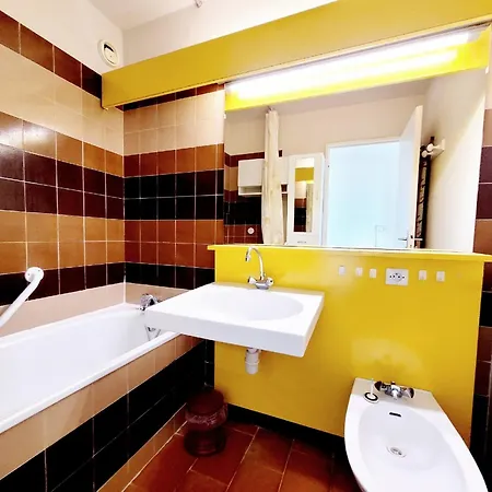 Apartment - T2 Lumineux Pour 4 Pers, Terrasse, Parking Prive, A 50m - Fr-1-794-114 Canet-en-Roussillon