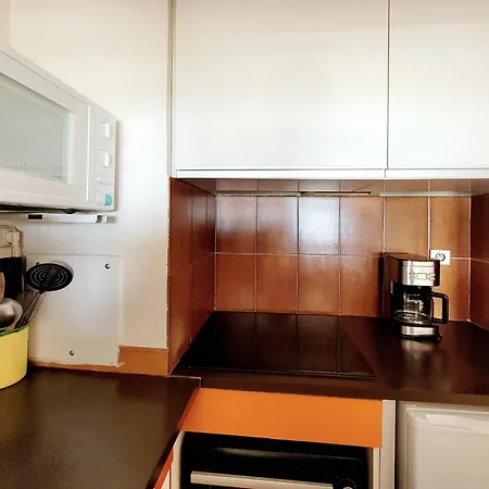 - T2 Lumineux Pour 4 Pers, Terrasse, Parking Prive, A 50m - Fr-1-794-114 * Canet-en-Roussillon
